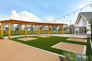 160 Chesterfield Dr, Kyle, TX 78640 - Photo 4