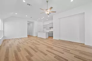 1012 Rollingwood Trl, Georgetown, TX 78633 - Photo 14