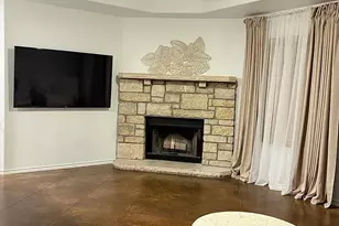 430 Summit Ridge Dr N, Point Venture, TX 78645 - Photo 4