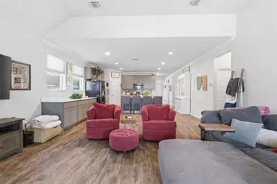 170 Rosling Drive, Buda, TX 78610 - Photo 12