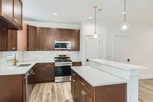 6820 Blue Dawn Trail, Austin, TX 78744 - Photo 4