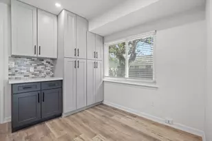 5812 Avery Island Ave, Austin, TX 78727 - Photo 16