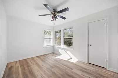 5812 Avery Island Avenue, Austin, TX 78727 - Photo 24