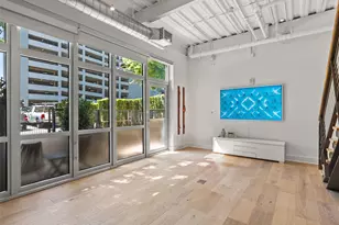 603 Davis St, Austin, TX 78701 - Photo 6