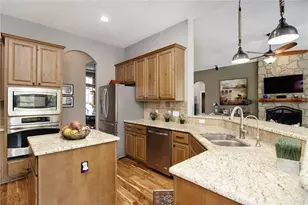 300 High Plains Dr, Dripping Springs, TX 78620 - Photo 12