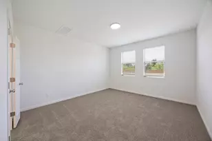195 Hornet St, Elgin, TX 78621 - Photo 14