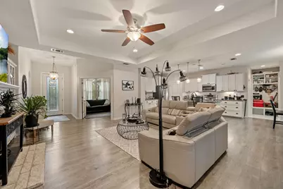 416 Venture Boulevard S, Point Venture, TX 78645 - Photo 6