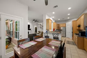 13129 Halsell Dr, Austin, TX 78732 - Photo 8