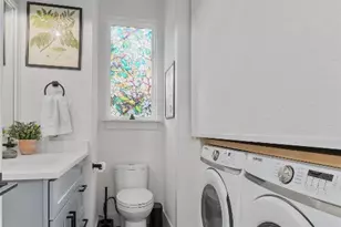 2703 E 3rd St, Austin, TX 78702 - Photo 14