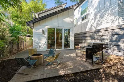 2703 E 3rd Street #2, Austin, TX 78702 - Photo 24