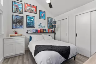 2703 E 3rd St, Austin, TX 78702 - Photo 16