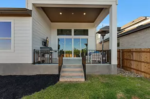 219 Craigends Yew Ln, Dripping Springs, TX 78620 - Photo 2