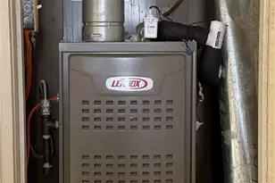 7103 Ryan Dr, Austin, TX 78757 - Photo 12