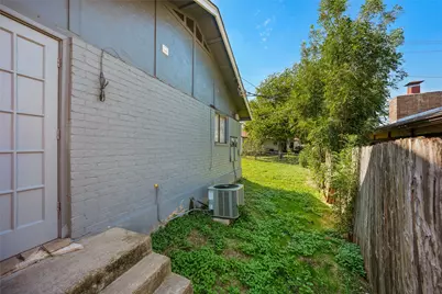 2706 Little Valley Cv #B, Austin, TX 78741 - Photo 16