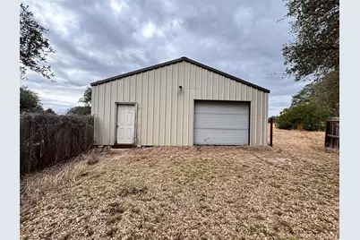 101 Quarterhorse Court, Liberty Hill, TX 78642 - Photo 2