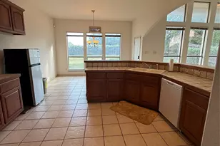 101 Quarterhorse Ct, Liberty Hill, TX 78642 - Photo 14