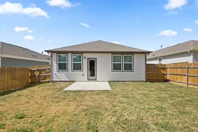 [Address not provided], Elgin, TX 78621 - Photo 18