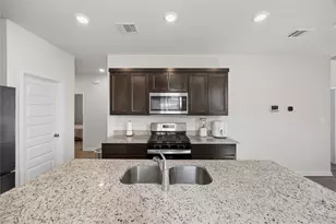 [Address not provided], Elgin, TX 78621 - Photo 4