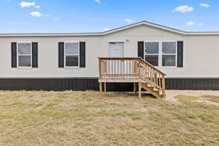 550 Conchas St, Kyle, TX 78640 - Photo 4