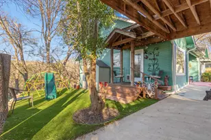 2812 Saratoga Dr, Austin, TX 78733 - Photo 4