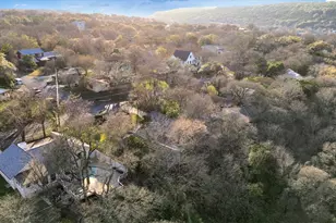 2812 Saratoga Dr, Austin, TX 78733 - Photo 6