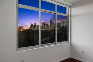 54 Rainey St, Austin, TX 78701 - Photo 22