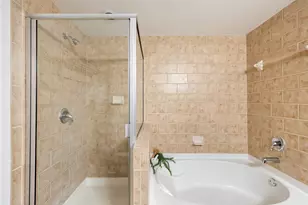54 Rainey St, Austin, TX 78701 - Photo 18