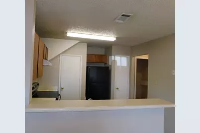 2223 Katy Lane #B, Georgetown, TX 78626 - Photo 4