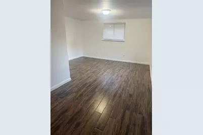 417 S Commerce Street #B, Lockhart, TX 78644 - Photo 6