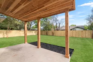 2107 Cindy Ln, Austin, TX 78727 - Photo 28