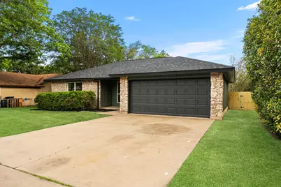 2107 Cindy Lane, Austin, TX 78727 - Photo 2