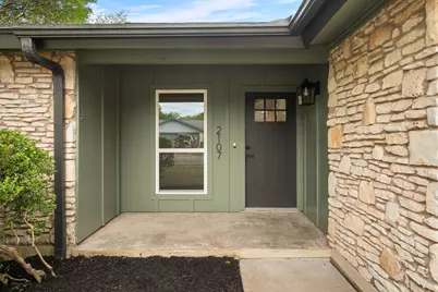 2107 Cindy Lane, Austin, TX 78727 - Photo 4