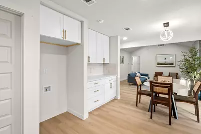 2107 Cindy Lane, Austin, TX 78727 - Photo 14