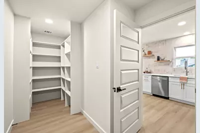 2107 Cindy Lane, Austin, TX 78727 - Photo 16