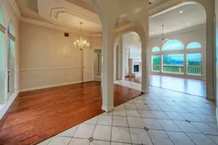 8703 Bluegrass Dr, Austin, TX 78759 - Photo 6