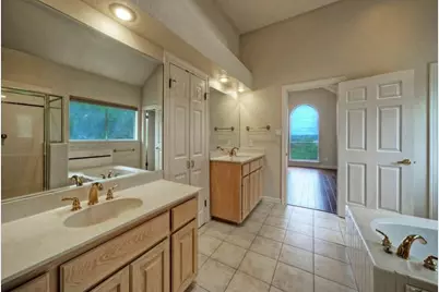 8703 Bluegrass Drive, Austin, TX 78759 - Photo 26