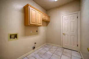 8703 Bluegrass Dr, Austin, TX 78759 - Photo 24
