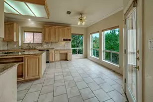 8703 Bluegrass Dr, Austin, TX 78759 - Photo 16