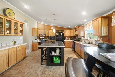 318 Grey Wolf Lane, Bastrop, TX 78602 - Photo 32