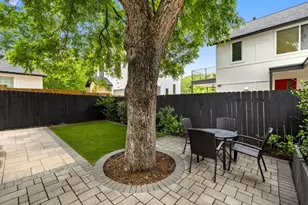 1182 Ridgeway Dr, Austin, TX 78702 - Photo 30