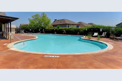 2105 Town Centre Drive #13, Round Rock, TX 78664 - Photo 36