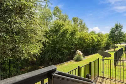 2105 Town Centre Drive #13, Round Rock, TX 78664 - Photo 28