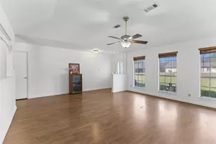 12609 Scissortail Dr, Manchaca, TX 78652 - Photo 8
