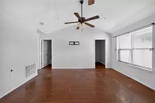 231 Deer Dr, Sunrise Beach, TX 78643 - Photo 8