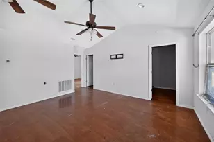 231 Deer Dr, Sunrise Beach, TX 78643 - Photo 10