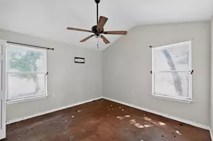 231 Deer Dr, Sunrise Beach, TX 78643 - Photo 20
