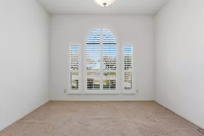 714 Louisiana Avenue, Shiner, TX 77984 - Photo 28