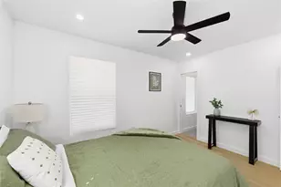 8411 Rockwood Ln, Austin, TX 78757 - Photo 16