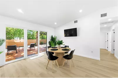 8411 Rockwood Lane, Austin, TX 78757 - Photo 8