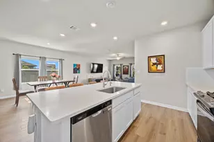 2957 Mill Run Bnd, Round Rock, TX 78665 - Photo 6